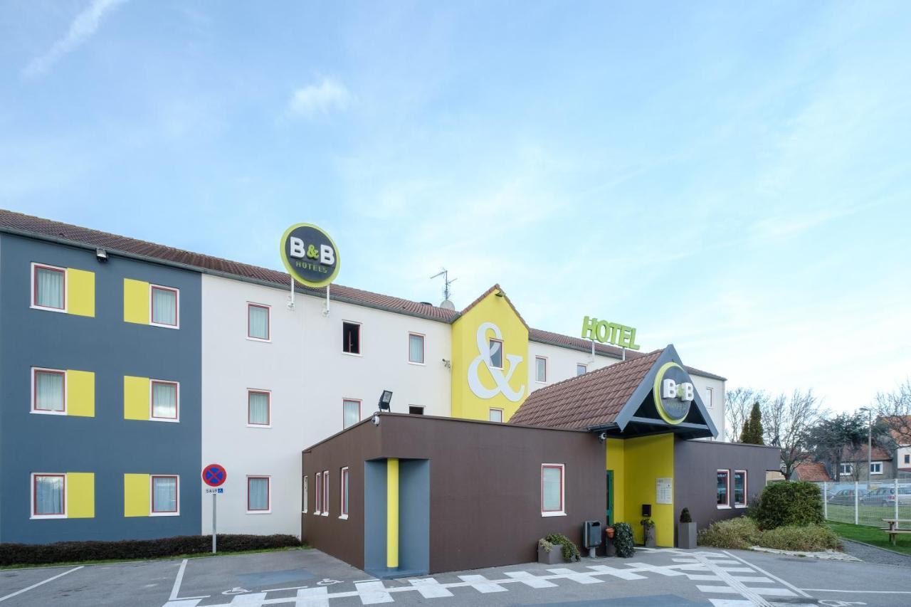 B&B Hotel Calais Centre St Pierre Exterior photo